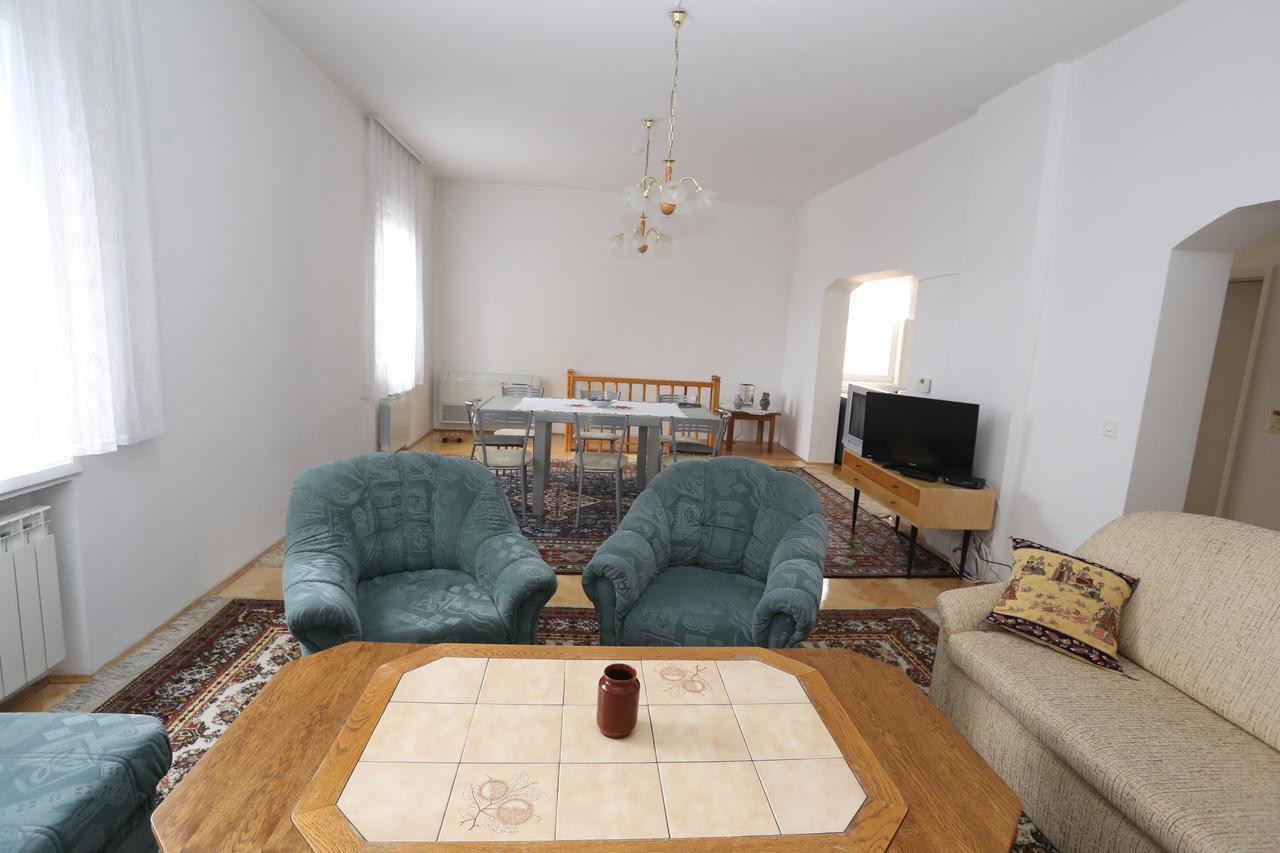 Apartments Villa Irma Szarajevó Kültér fotó