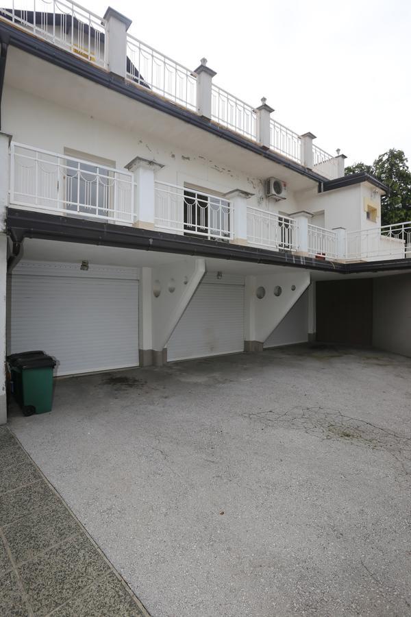 Apartments Villa Irma Szarajevó Kültér fotó